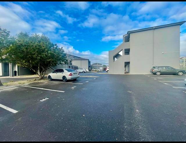 2 BEDROOM APARTMENT FOR SALE IN SANLAMHOF